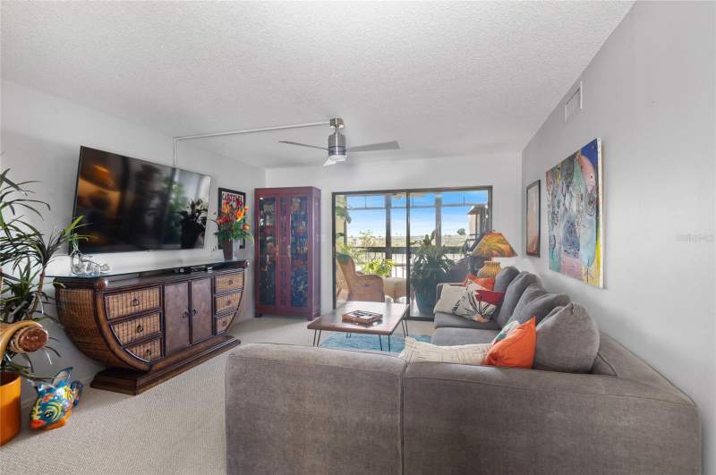 1 bedroom Condominium at 9860 62nd Terrace #1047, Long Bayou, St Petersburg — photo 4