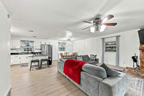 9124 Carey Road, Lithia FL - photo 6 of 6
