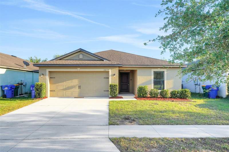 Tavares Chelsea Oaks South