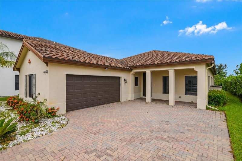 4 bedroom Single Family Residence at 4834 Corrado Way, Maple Ridge At Ave Maria Ph, Ave Maria — photo 1