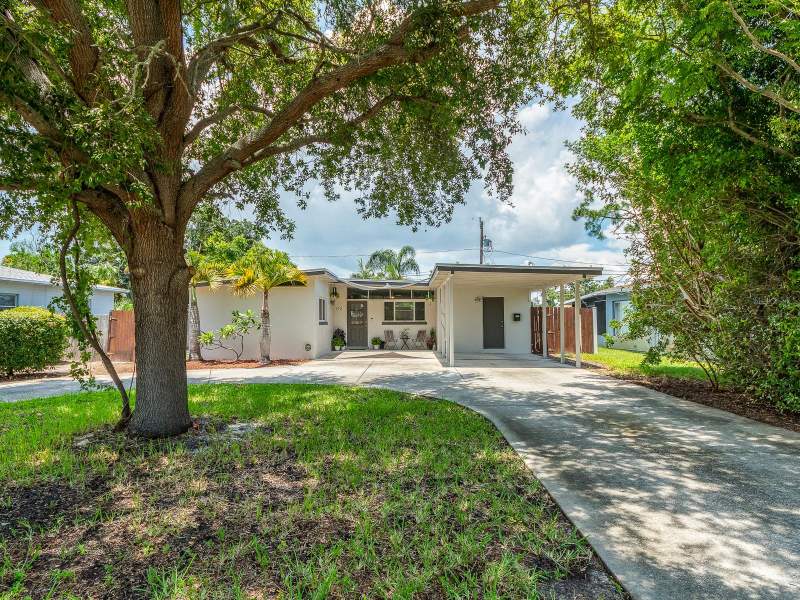 2 bedroom Single Family Residence at 851 65TH AVENUE, BAY VISTA PARK REP 1ST ADD, ST PETERSBURG — photo 2