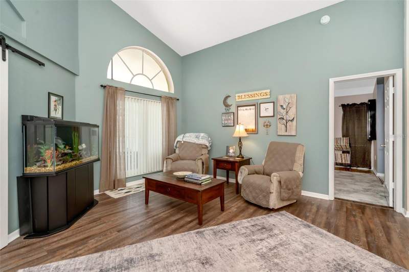3 bedroom Single Family Residence at 13853 Pimberton Drive, Fairway Oaks, Hudson — photo 5