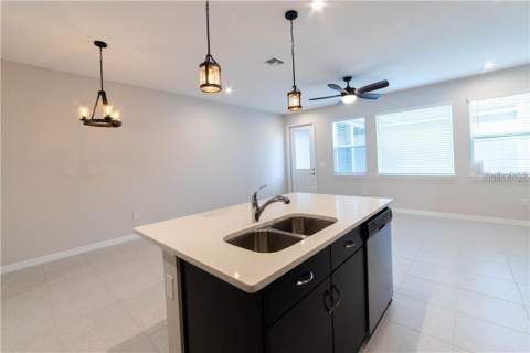16306 Prairie School Drive, Winter Garden FL - photo 7 of 29