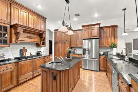 816 Citrus Wood Lane, Valrico FL - photo 18 of 94
