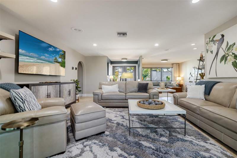 3 bedroom Single Family Residence at 6777 Danah Court, Palmetto Point, Fort Myers — photo 3