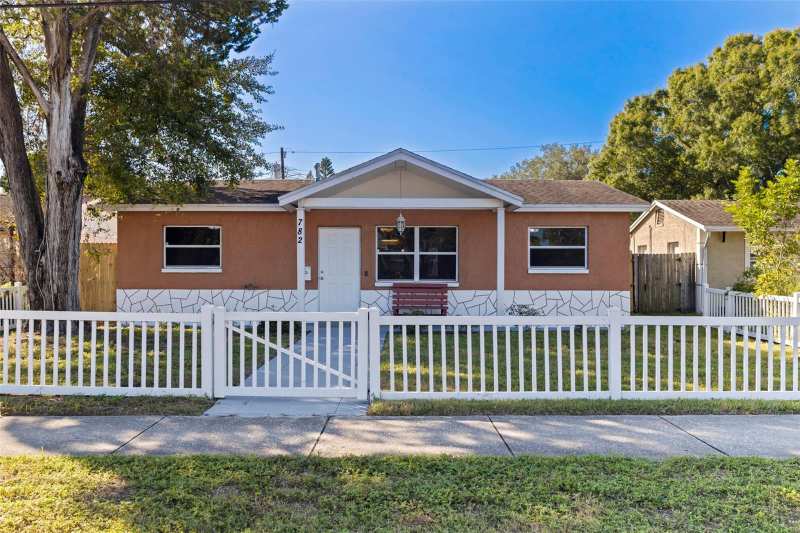 3 bedroom Single Family Residence at 782 62nd Avenue, North St Petersburg, St Petersburg — photo 1