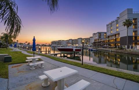 155 Medallion Boulevard #E, Madeira Beach FL - photo 23 of 33