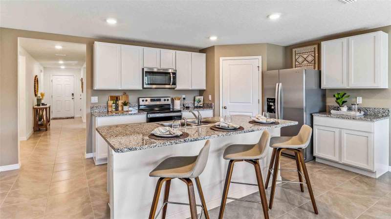 4 bedroom Single Family Residence at 4402 Hidden Farm Drive, Varrea, Plant City — photo 3