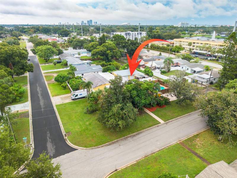 2 bedroom Single Family Residence at 1345 39th Street, Corsons Sub, St Petersburg — photo 3
