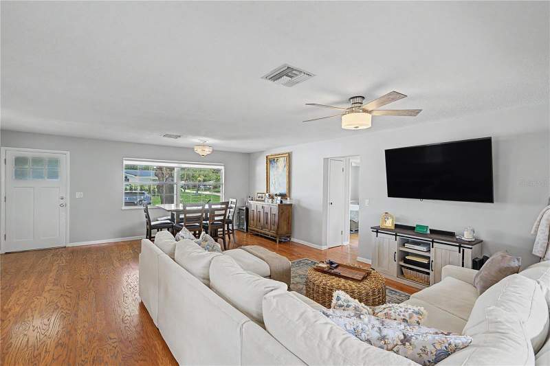 2 bedroom Single Family Residence at 1223 S SAN REMO AVENUE, FORREST HILL ESTATES, CLEARWATER — photo 3