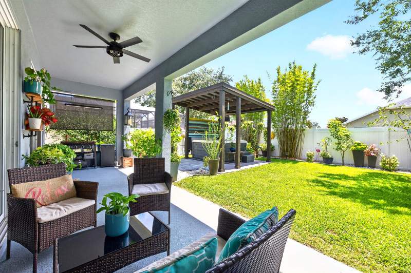 5 bedroom Single Family Residence at 1135 Toluke Point, Spring Isle, Orlando — photo 2