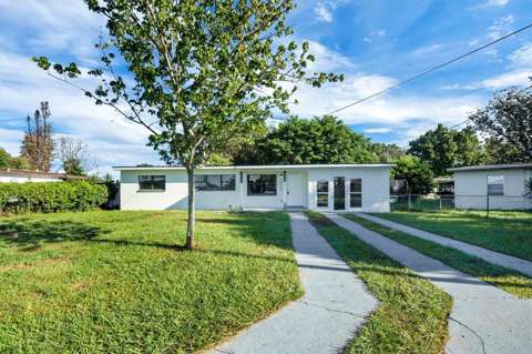2028 Crystal Court, home for sale in Lakeland 33801