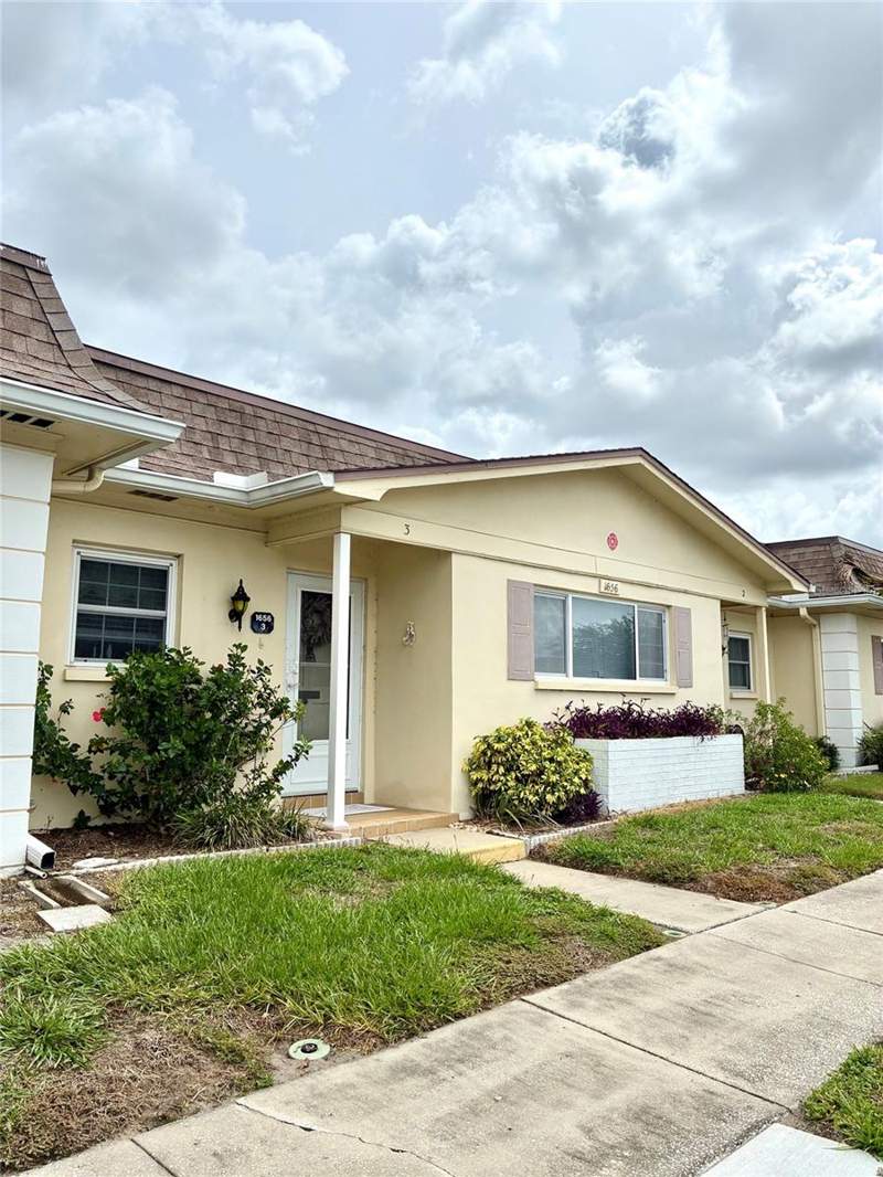 1 bedroom Villa at 1656 S Lake Avenue #3, Normandy Park South, Clearwater — photo 2