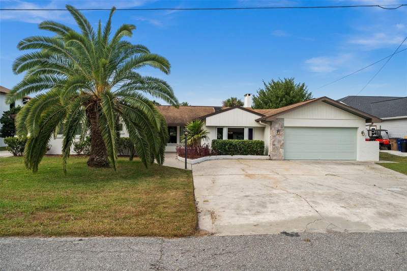 3 bedroom Single Family Residence at 2129 W Tobago Circle, Ft Myers Shores, Fort Myers — photo 3