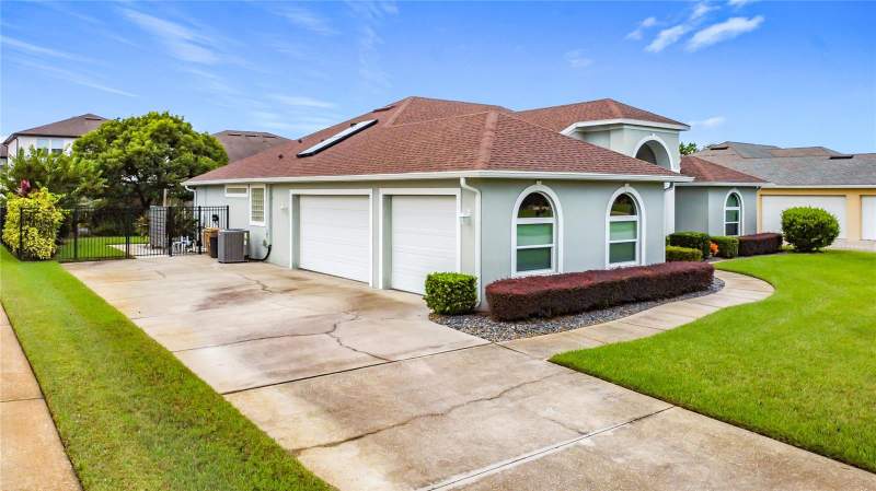 4 bedroom Single Family Residence at 2808 Deerfield Street, Hammock Pointe Unit 3, St Cloud — photo 4