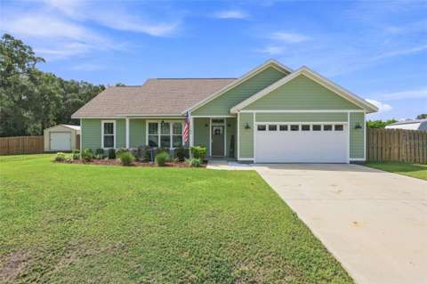 186 SW 24Th Avenue, home for sale in Trenton 32693