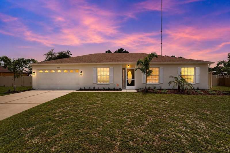3 bedroom Single Family Residence at 12124 Colonial Estates Lane, Colonial Hills Ph 2, Riverview — photo 1