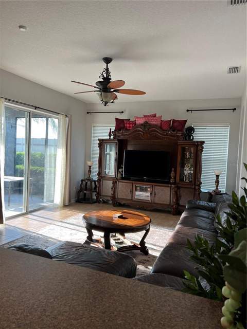849 Shadowmoss Drive, Winter Garden FL - photo 6 of 24