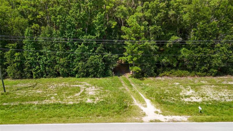 2 bedroom Manufactured Home at 7922 SW County Road 346, Archer, Archer — photo 4