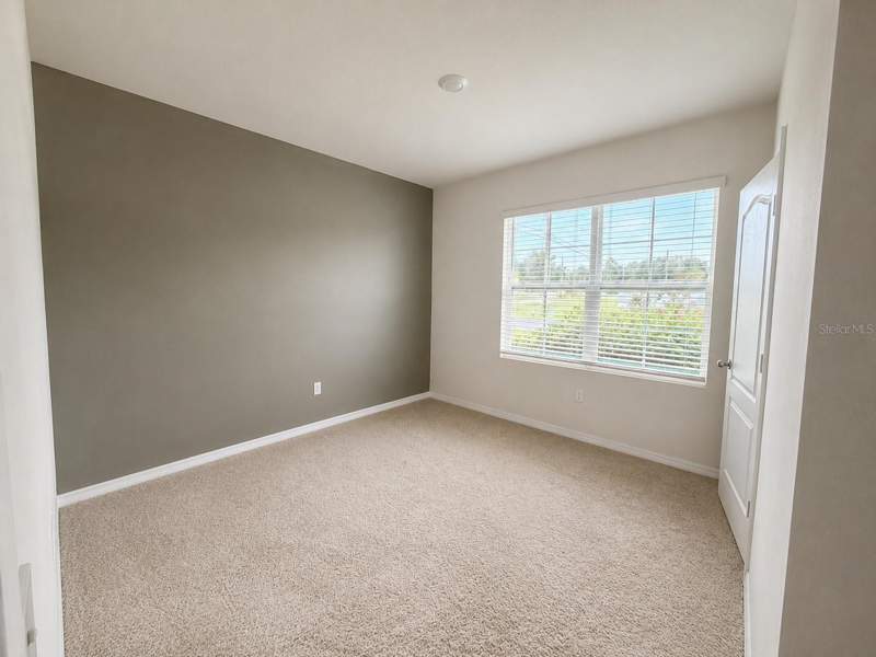 4 bedroom Single Family Residence at 233 Tiffany Court, Poinciana Village 2 Nbhd 1, Kissimmee — photo 4