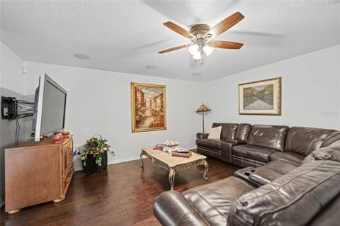 15110 Heronglen Drive, Lithia FL - photo 8 of 30