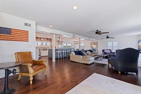 3901 14th Street, St Petersburg FL - photo 7 of 59