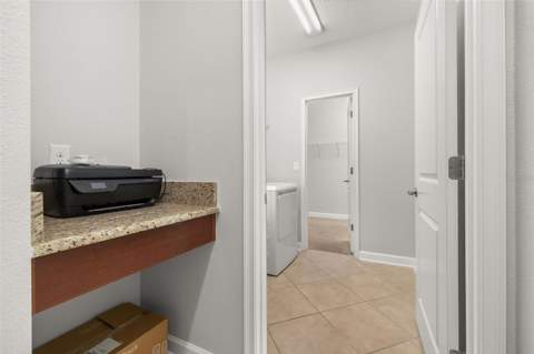 14157 Gold Bridge Drive, Orlando FL - photo 10 of 37