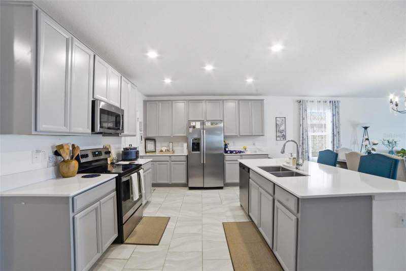 5 bedroom Single Family Residence at 4980 Four Strand Court, Old Hickory Ph 3, St Cloud — photo 5