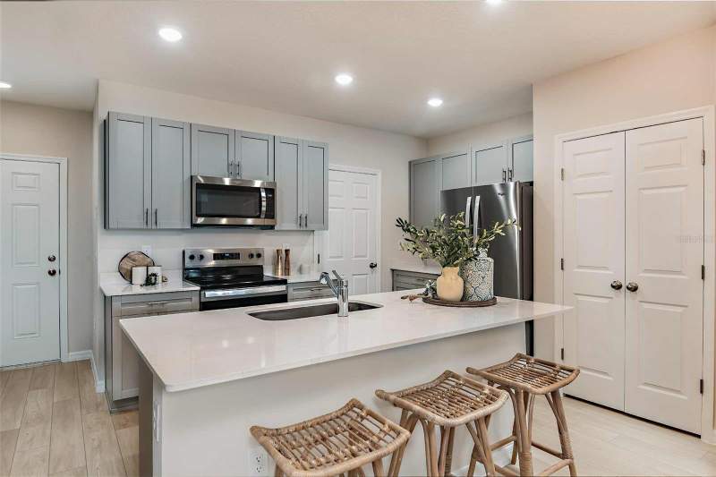 3 bedroom Single Family Residence at 9885 Pelican Coast Drive, Pasadena Woods, Dade City — photo 2