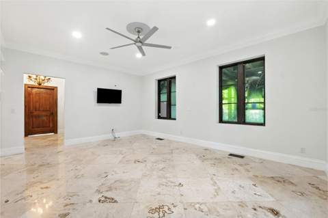 4555 W Swann Avenue, Tampa FL - photo 23 of 74