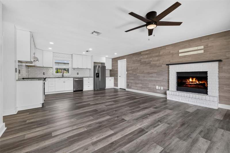 3 bedroom Single Family Residence at 2175 43rd Avenue, Harris School Sub 2, St Petersburg — photo 5