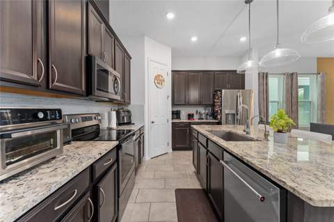 10361 Austrina Oak Loop, Winter Garden FL - photo 12 of 33
