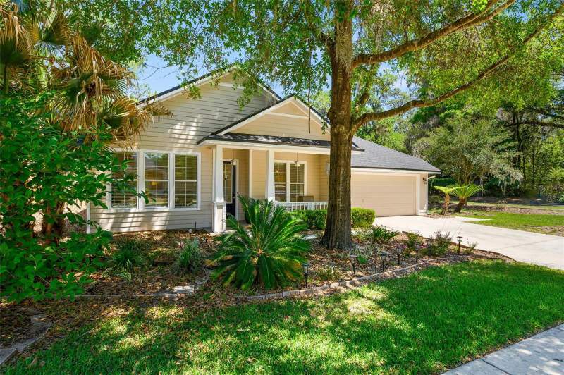 4 bedroom Single Family Residence at 2117 NW 144th Street, Belmont Cluster Ph 1, Newberry — photo 2
