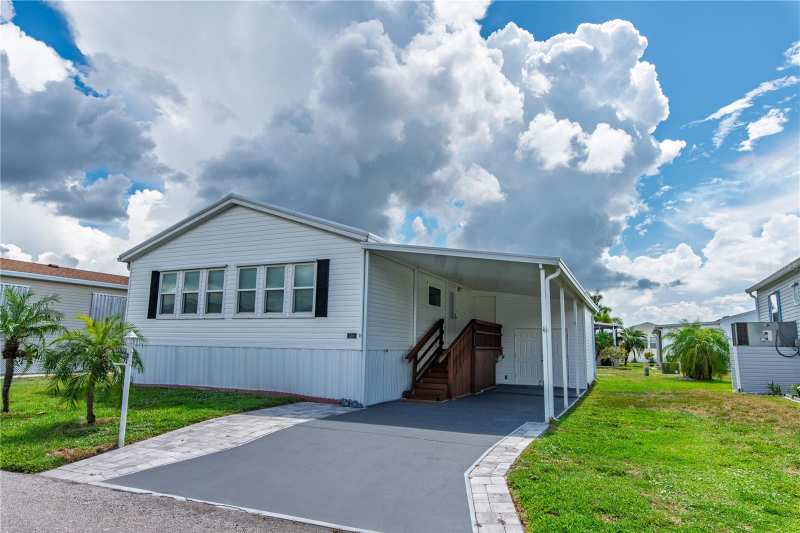 2 bedroom Manufactured Home at 21 Brink Avenue, Windmill Village, Punta Gorda — photo 1