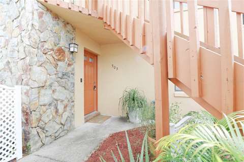 503 Manor Circle, starter home for sale in Sebring