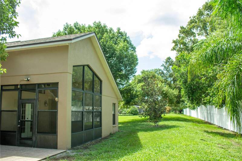 2 bedroom Single Family Residence at 13753 Bryndlewood Court, Preserve At Fairway Oaks, Hudson — photo 5