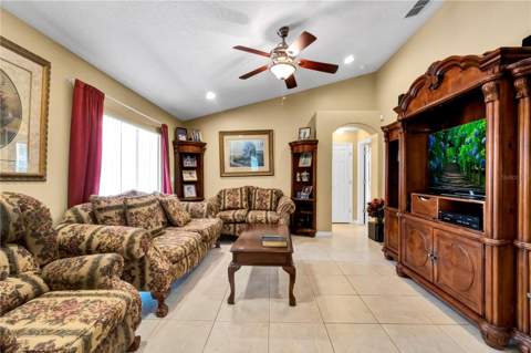 13144 Coldwater Loop, Clermont FL - photo 18 of 52