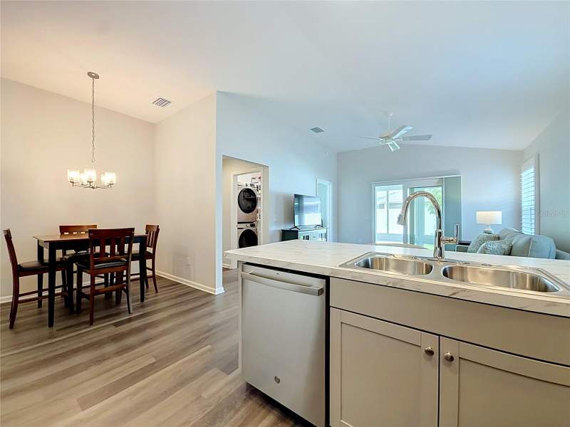 2 bedroom Villa at 6966 Lisa Lane, The Villages, The Villages — photo 4