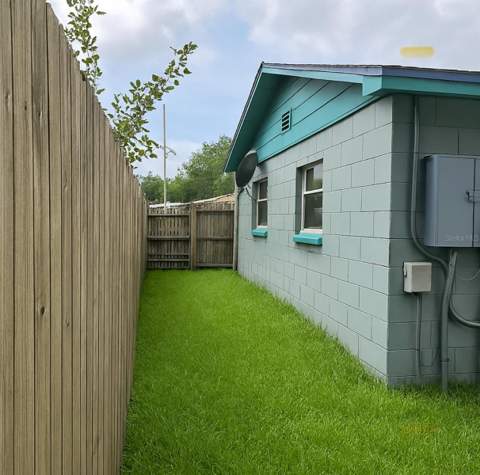 5294 Lanette Street, Orlando FL - photo 11 of 19