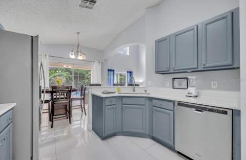 134 Madiera Beach Boulevard, Kissimmee FL - photo 13 of 61
