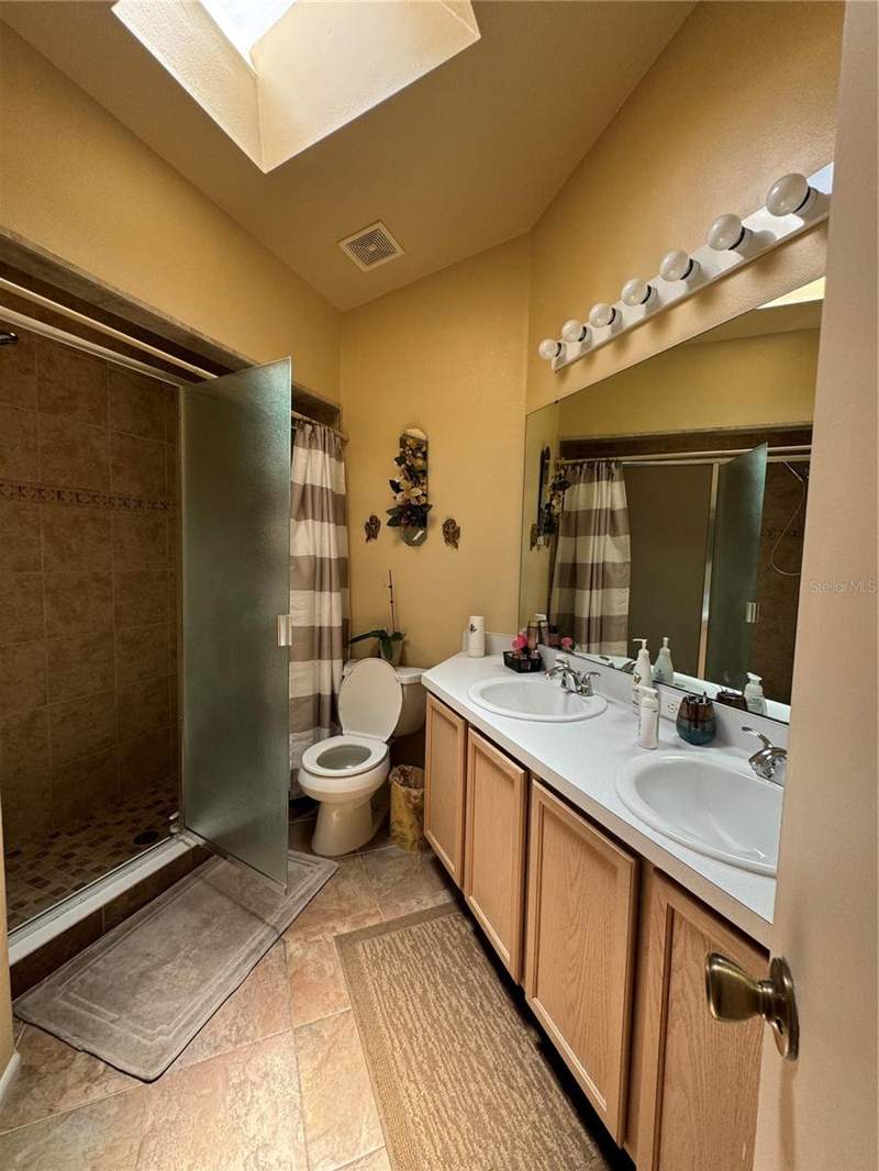 3 bedroom Single Family Residence at 105 Cattail Court, Coralwood, Kissimmee — photo 2