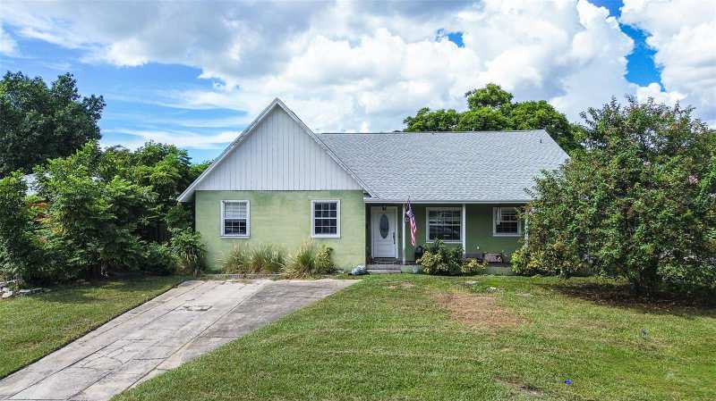 3 bedroom Single Family Residence at 1508 Suffolk Street, Tyrone Gardens Sec 2, St Petersburg — photo 1