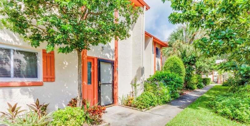Whisper Wood Townhomes Condo