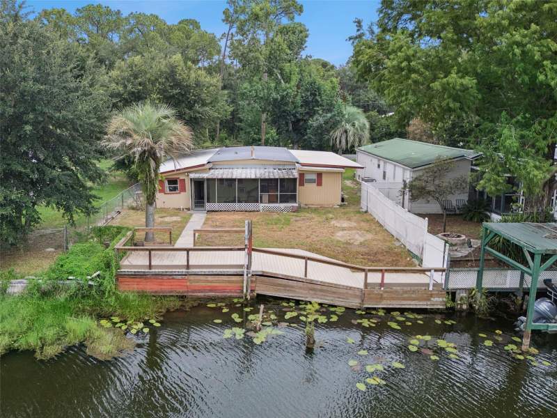 3 bedroom Mobile Home at 13602 Palm Drive, East Lake Harris Estates, Astatula — photo 2