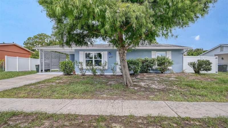 2 bedroom Single Family Residence at 4341 Gorgas, Port Charlotte, North Port — photo 1