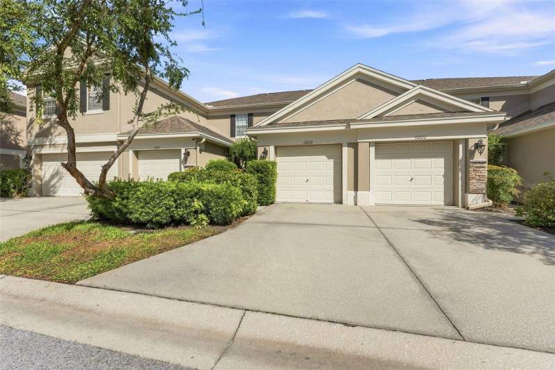 2 bedroom Townhouse at 11220 Windsor Place Circle, Windsor Place At Citrus Park P, Tampa — photo 2