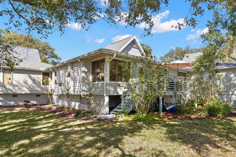 1013 Caravel Court, Tarpon Springs FL - photo 16 of 41
