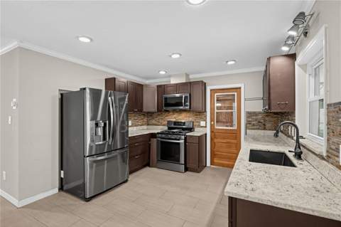 2020 Leanne Court, Winter Park FL - photo 8 of 28