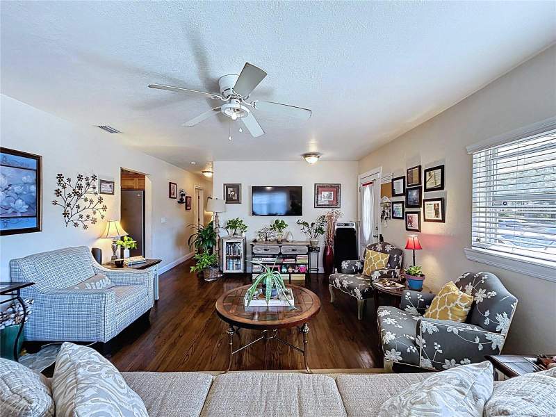 3 bedroom Single Family Residence at 717 W End Crescent, Edenholme Sub, Lakeland — photo 5