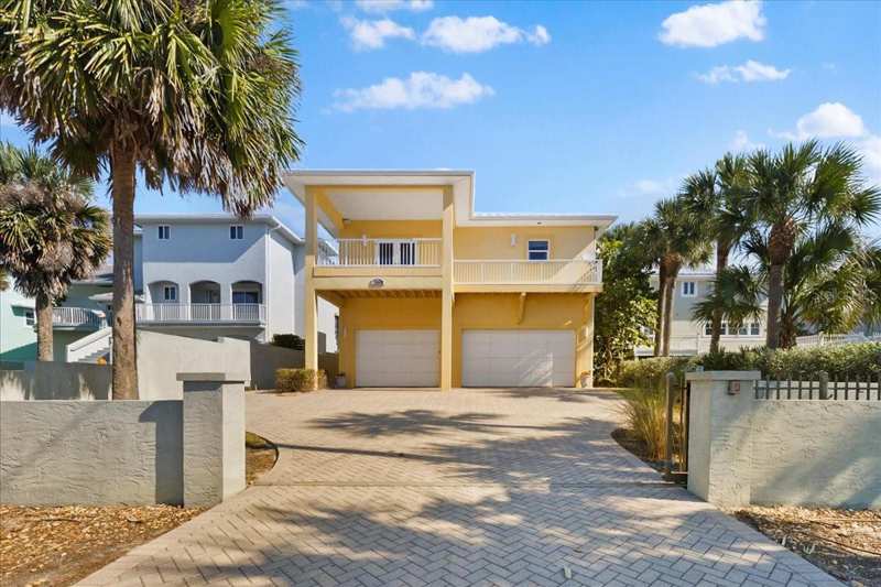5 bedroom Single Family Residence at 5609 S Atlantic Avenue, Bethune Volusia Beach, New Smyrna Beach — photo 1